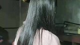 小伙儿第一次带女朋友回老家，简陋的环境让他害怕被嫌弃