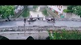 从10年前歌曲红遍全网，到演唱会万人爆满，许嵩经历了什么？