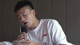 CBA-1617赛季-CBA最前线第1期 五音准不准：小鲜肉深情演唱 篮球界歌王花落谁家-专题