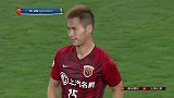 林创益凶狠下铲放倒朴柱昊 上港中场领取黄宝石卡一张