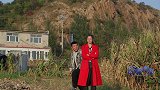 小伙相亲，凭一片苞米地，轻松抱得美人归，太有才了
