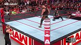 WWE-18年-RAW第1317期：炸了！斯特劳曼兑现合约包引发捍卫者重组-花絮