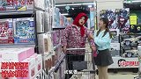 短剧：傻妞一元钱买了两套“芭比娃娃”，这是为什么呢原因真有趣