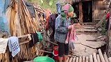 越南国家地理位置那么好，为什么国内老百姓还这么穷，连鞋都没有