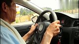 大叔科目二模拟成这样，机器都崩溃无音了，考试直接不合格