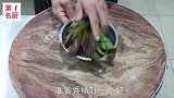 香椿芽炒鸡蛋怎样做才好吃很多人第一步就错了，难怪不香还不嫩
