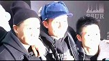 陈冠希把女儿打扮的一身潮流光鞋子就有一柜！