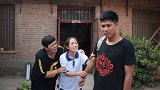 老公出差后妈虐待女儿，当她看到女儿身上的胎记，后妈当场崩溃了