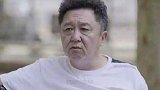 保安正在驱赶路人，于谦见状立马阻止：不用管！人家玩人家的