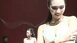 2012北京车展-最甜曲线美女与标致的邂逅