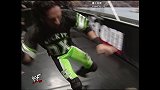 WWE-18年-SD第14期：世界双打冠军铁笼赛 叛逆新时代vs哈迪男孩-精华