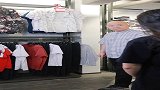 郭冬临买衣服，接下来的对话搞笑了，网友：太尴尬了