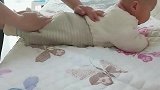 如何训练宝宝翻身宝妈宝爸看过来，多用点耐心！