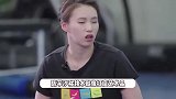 陈芋汐也拍了撕拉片，穿红白吊带气场全开，阳光灵动可盐可甜