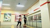 穿越吧少年：地铁上发生火灾，如何正确逃生，听朋朋讲解