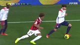 第87分钟里昂球员泰里耶抢断成功