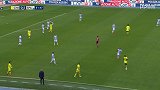 第52分钟切沃球员维尼亚托射门