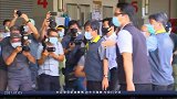 民代林昶佐赴环南市场作秀，遭摊贩怒呛“不要演戏，滚! ”