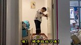 乡下奶奶刚来就被孙子嫌弃，连睡觉都不让，真让奶奶心寒！