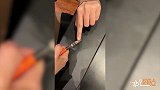 张靓颖用钳子剪指甲神操作