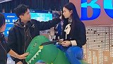 搞笑视频，你什么眼神，这是真人，你怎么当成假的了