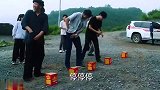 干部扶贫山村，被上级阻挠要维持大局，村民们自力更生