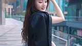 这种精致优雅的漂亮美女，风情万种的姿态真让人着迷！