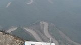 中国金风科技，再高的山，再险的路，依旧可以登上顶峰！
