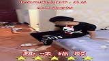 小伙起床照镜子，差点被自己吓坏