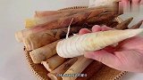 趁笋子还嫩着，拌一份山竹笋来尝尝鲜，香辣鲜美，妥妥的下饭神器