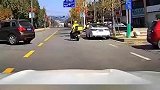 这两位可是卧龙凤雏啊