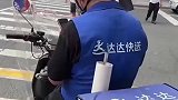 人类们尴尬瞬间，你能忍住不笑吗？