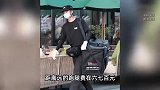 小伙跨省送蛋糕一单赚千元！店铺：主打高端，89999元需预订