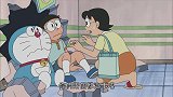 哆啦A梦：大雄妈妈有了超人戒指，直接把强盗丢进警察车里