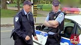 国外恶搞，警察表演绝活，不料竟砸碎警察玻璃，被老警察一通骂