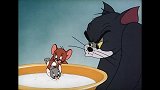 猫和老鼠：汤姆抓住了杰瑞，小老鼠的铁锤可不是吃素的