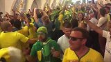 莫斯科地铁成欢乐海洋！巴西球迷载歌载舞连大力神杯都带来了