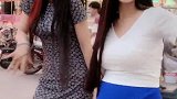 网红美女辣妈街头尬舞，舞姿也不错！