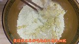 农村媳妇把玉米面做成这样，外酥里软，多吃粗粮身体好，解馋