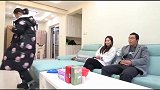 保姆急用钱给母亲看病，主人帮助保姆度过难关