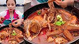 渔民直播吃肥美的皮皮虾，这样吃方便又不扎手，我向往的生活