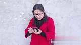 美女骗子给小伙打电话，没想到小伙不按套路出牌