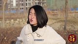食堂打饭表演才艺，没想学渣用吉他弹唱，路人竟把他当成流浪歌手