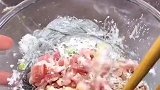 酸汤小酥肉这样做，真的超级好吃，连隔壁老王都爱吃