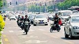 电动车逆行被撞，却要求汽车赔偿，交警：他逆行你也得让路！