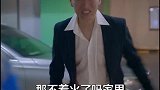 停车场遇到两个狠人！