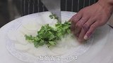 饭店凉拌豆腐卷为啥那么好吃?原来拌汁有技巧,下饭下酒特别棒