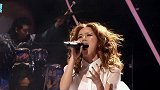 邓紫棋首获金曲奖喊话前公司：我不是你手中的商品