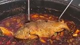 放这么多的调料，别说炖鱼了，就是鞋垫子也好吃啊！