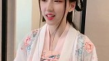 汉服姑娘被采访，竟然说了这样的话，女人们听听！